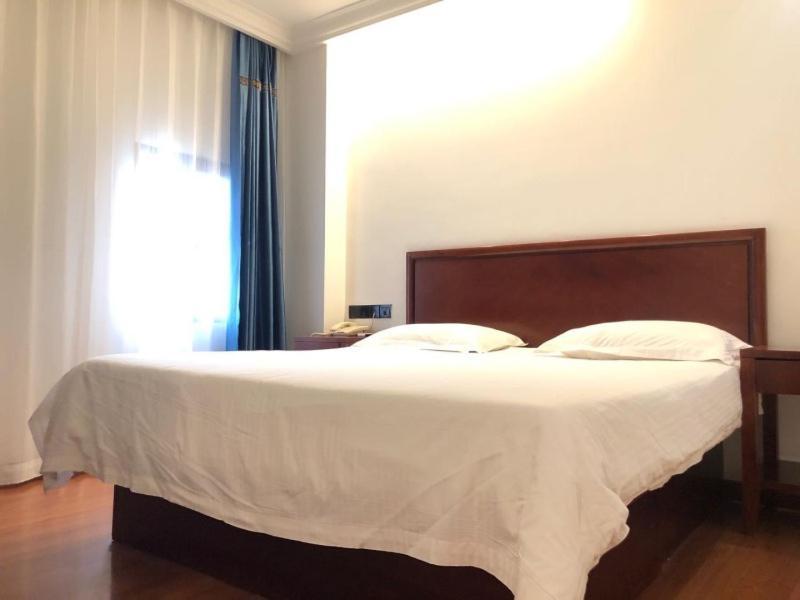 Greentree Inn Tianjin West Railway Station Stage Hotel Dış mekan fotoğraf
