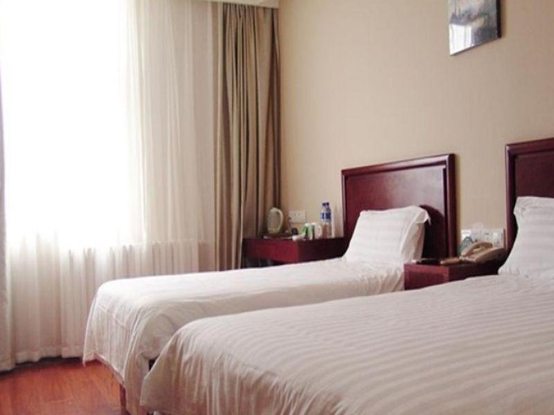 Greentree Inn Tianjin West Railway Station Stage Hotel Dış mekan fotoğraf