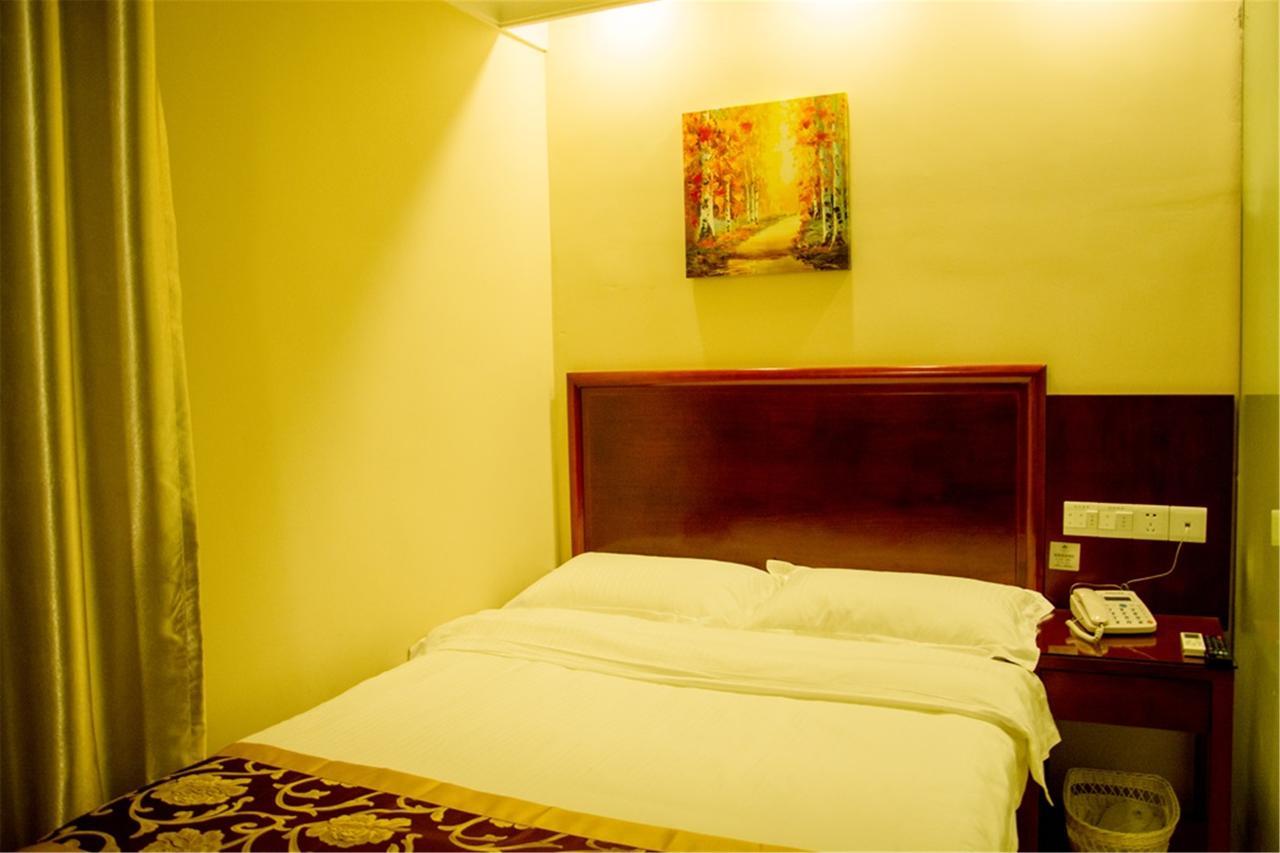 Greentree Inn Tianjin West Railway Station Stage Hotel Dış mekan fotoğraf