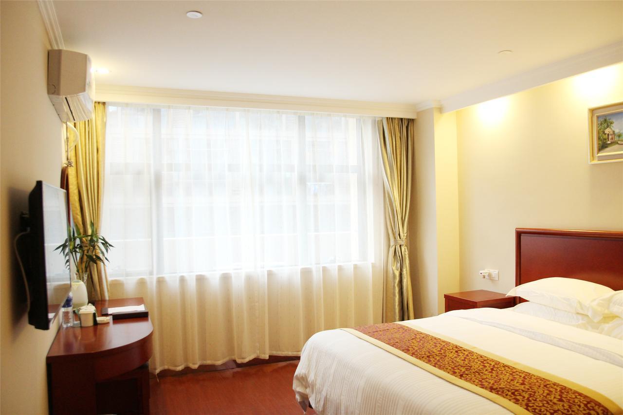 Greentree Inn Tianjin West Railway Station Stage Hotel Dış mekan fotoğraf